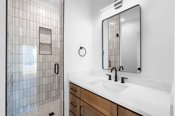 $5,000 | 206 A Perlen Drive, Unit A, Nashville, TN 37206