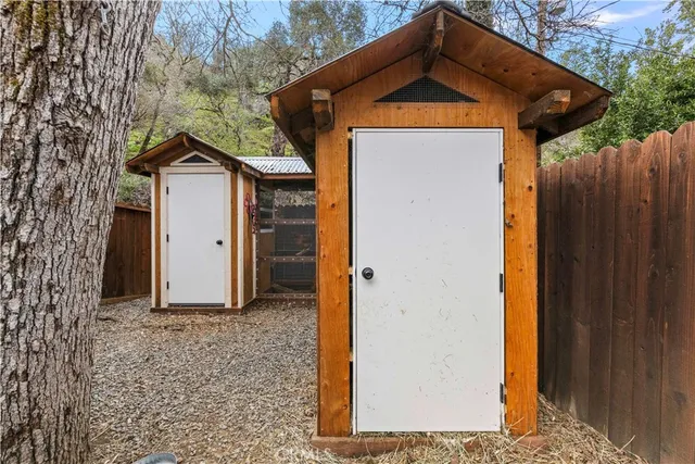 $269,000 | 7092 Sonja Lu Lane, Lucerne, CA 95458