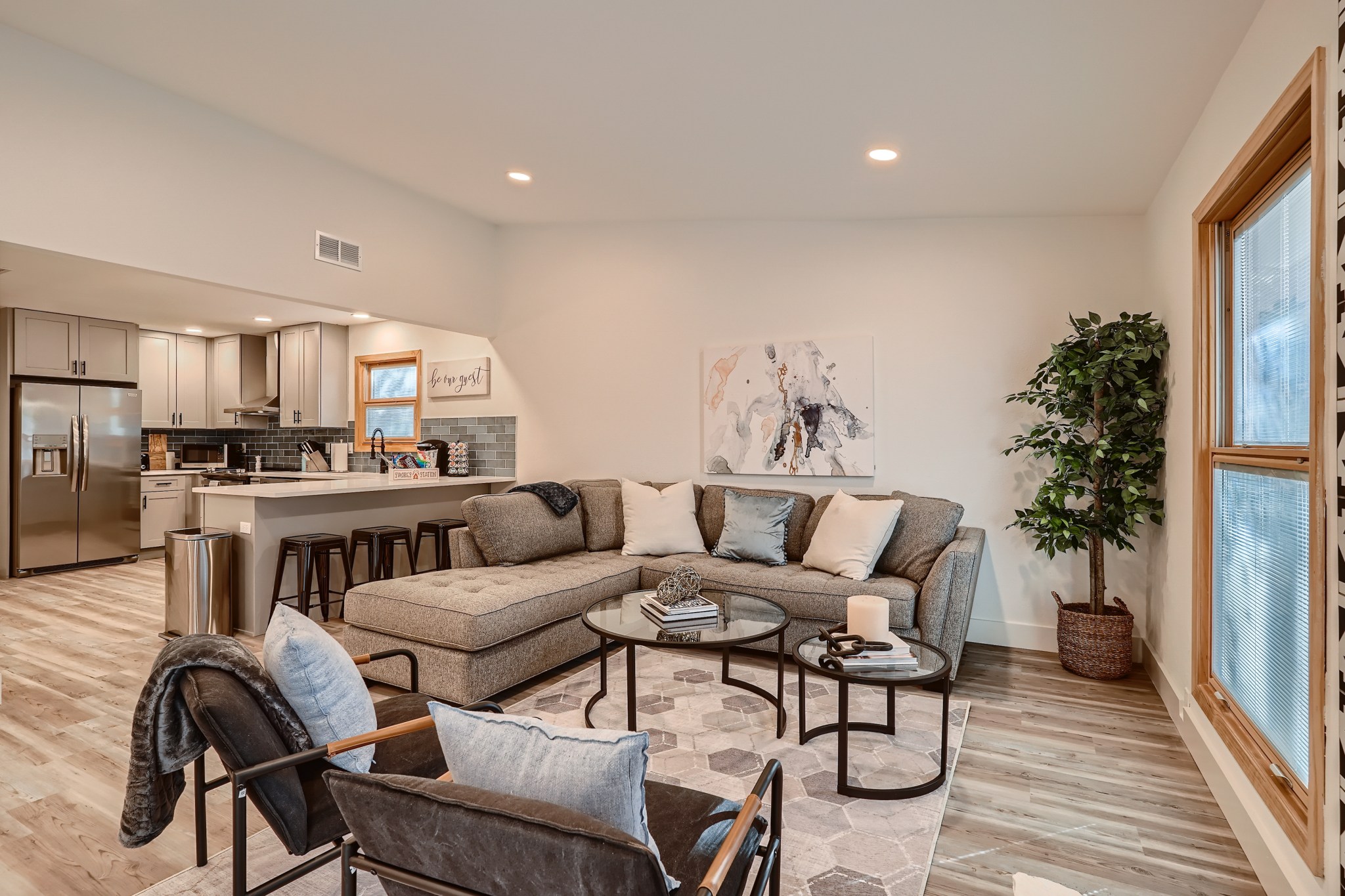 12216 Scribe Drive Austin, TX 78759 - Photo 4 of 21