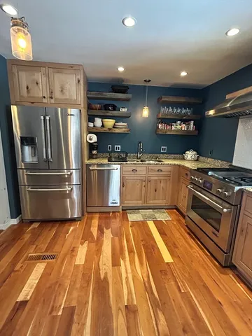 $324,900 | 552 Dwight Road, Springfield, MA 01108