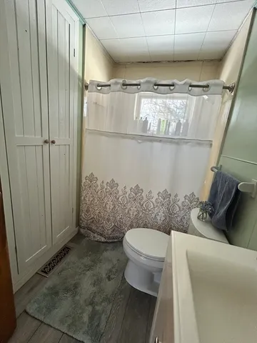 $324,900 | 552 Dwight Road, Springfield, MA 01108