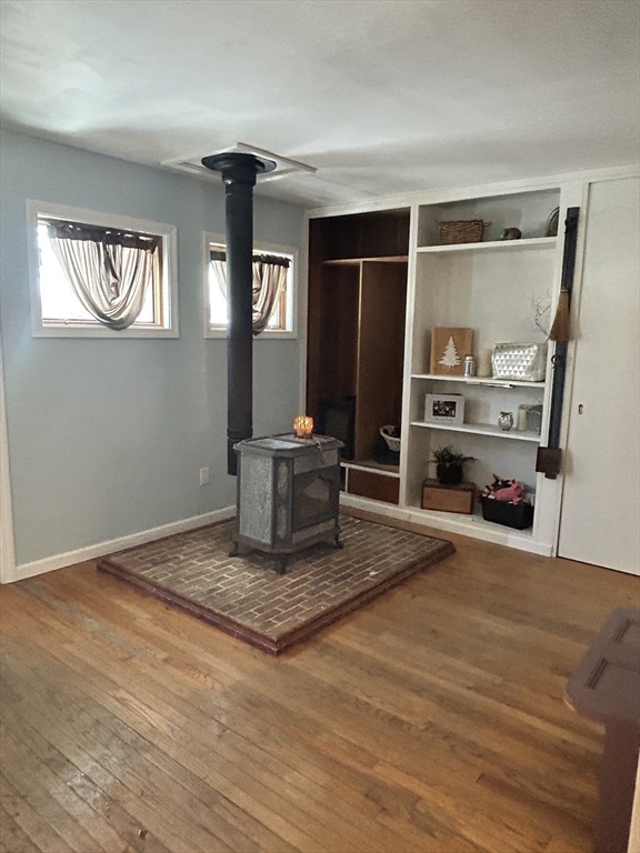 552 Dwight Road Springfield, MA 01108 - Photo 10 of 33 a living room with furniture and a flat screen tv