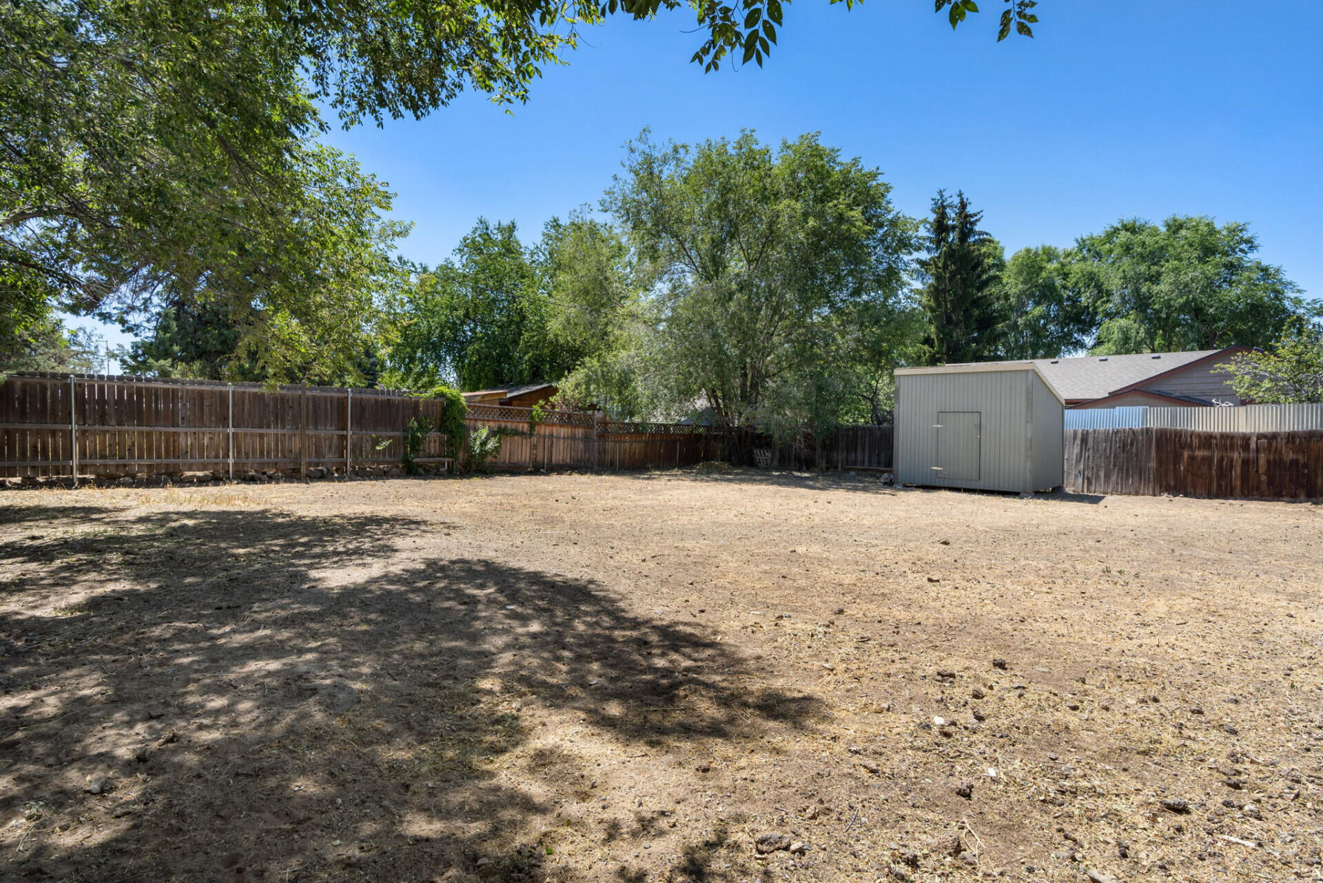 2332 Southwest Timber Avenue Redmond, OR 97756 - Photo 20 of 21 2332SWTimberAve_27883_20