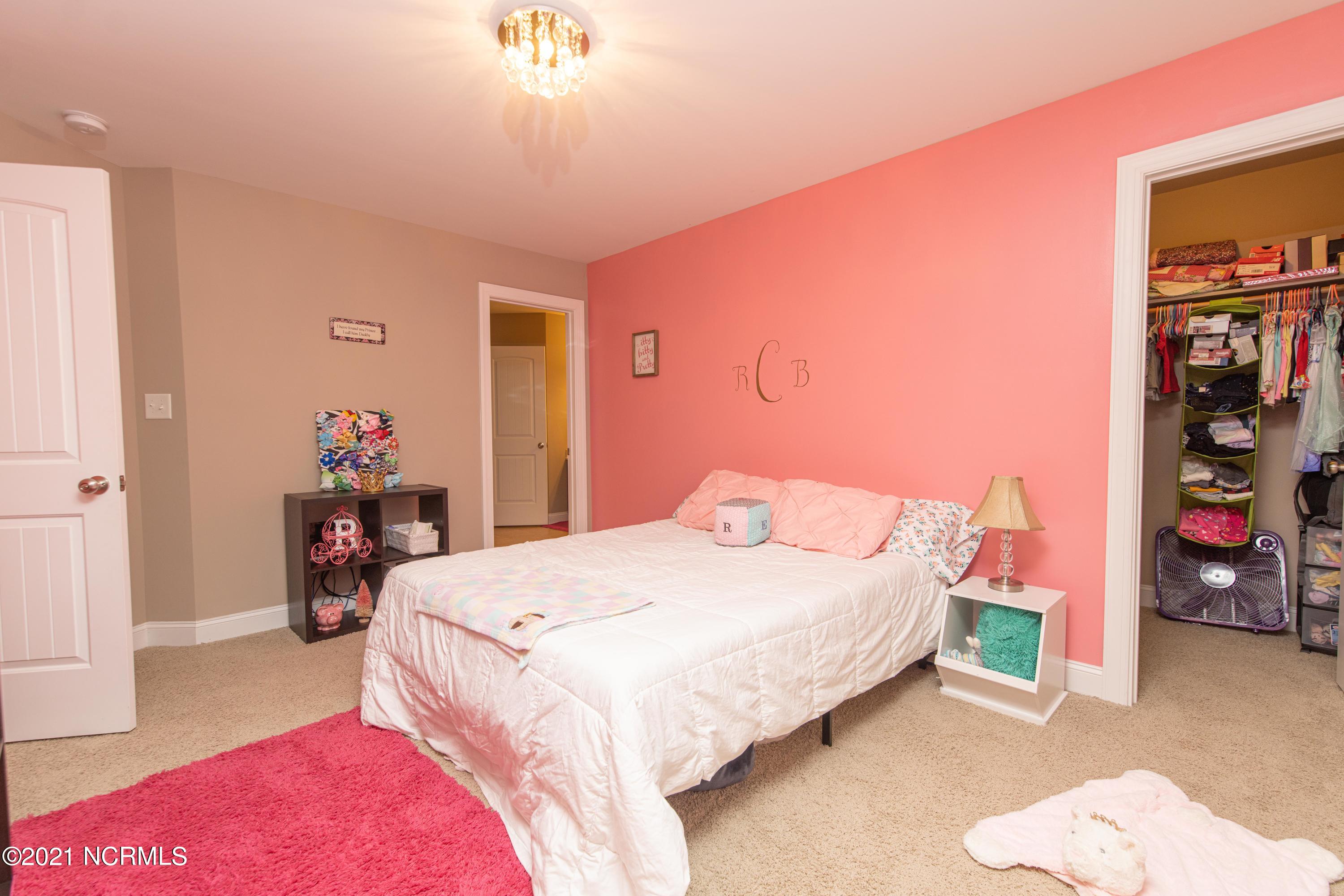 303 Catamaran Road Swansboro, NC 28584 - Photo 14 of 23 untitled-03736