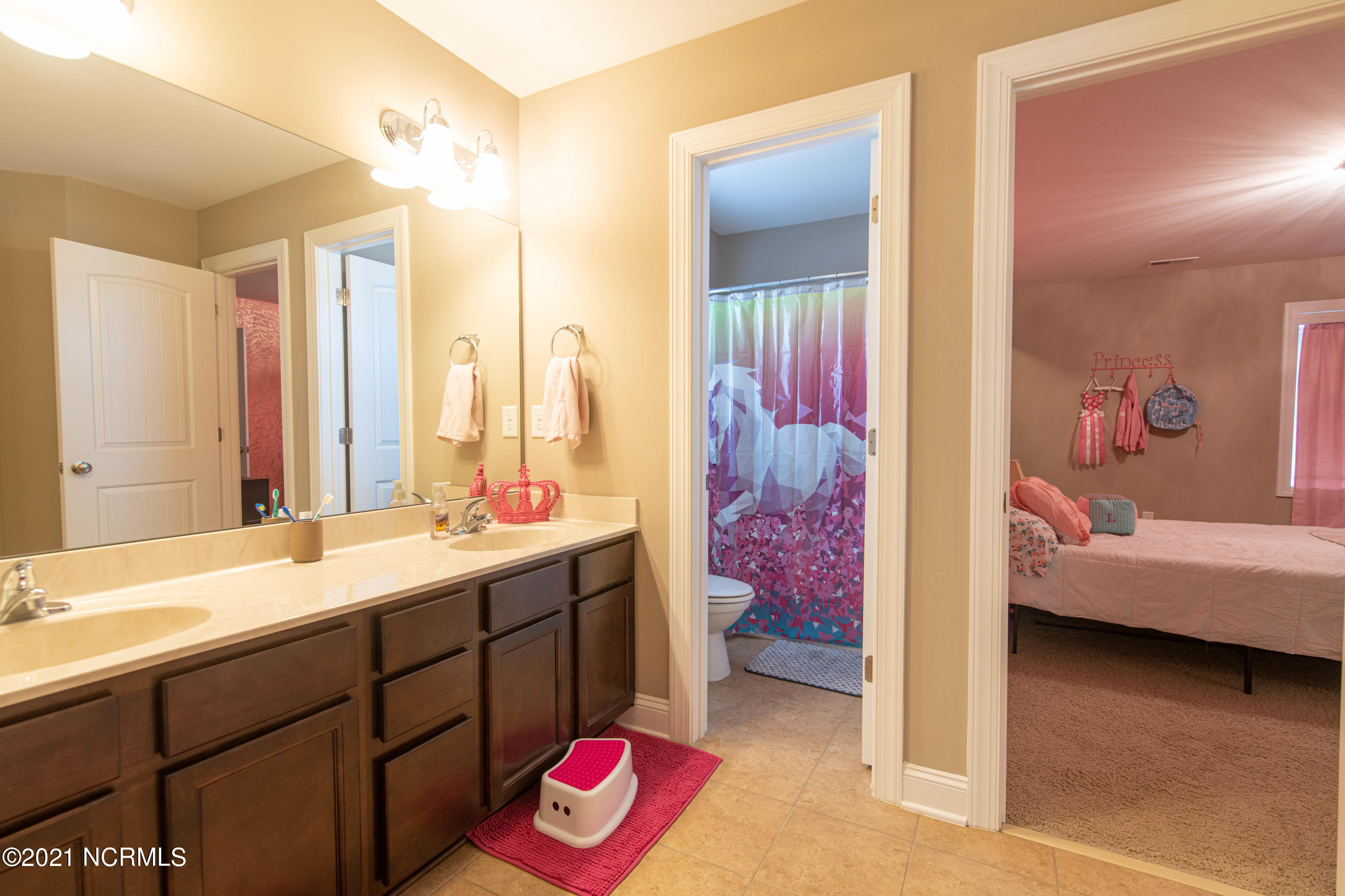 303 Catamaran Road Swansboro, NC 28584 - Photo 16 of 23 untitled-03744
