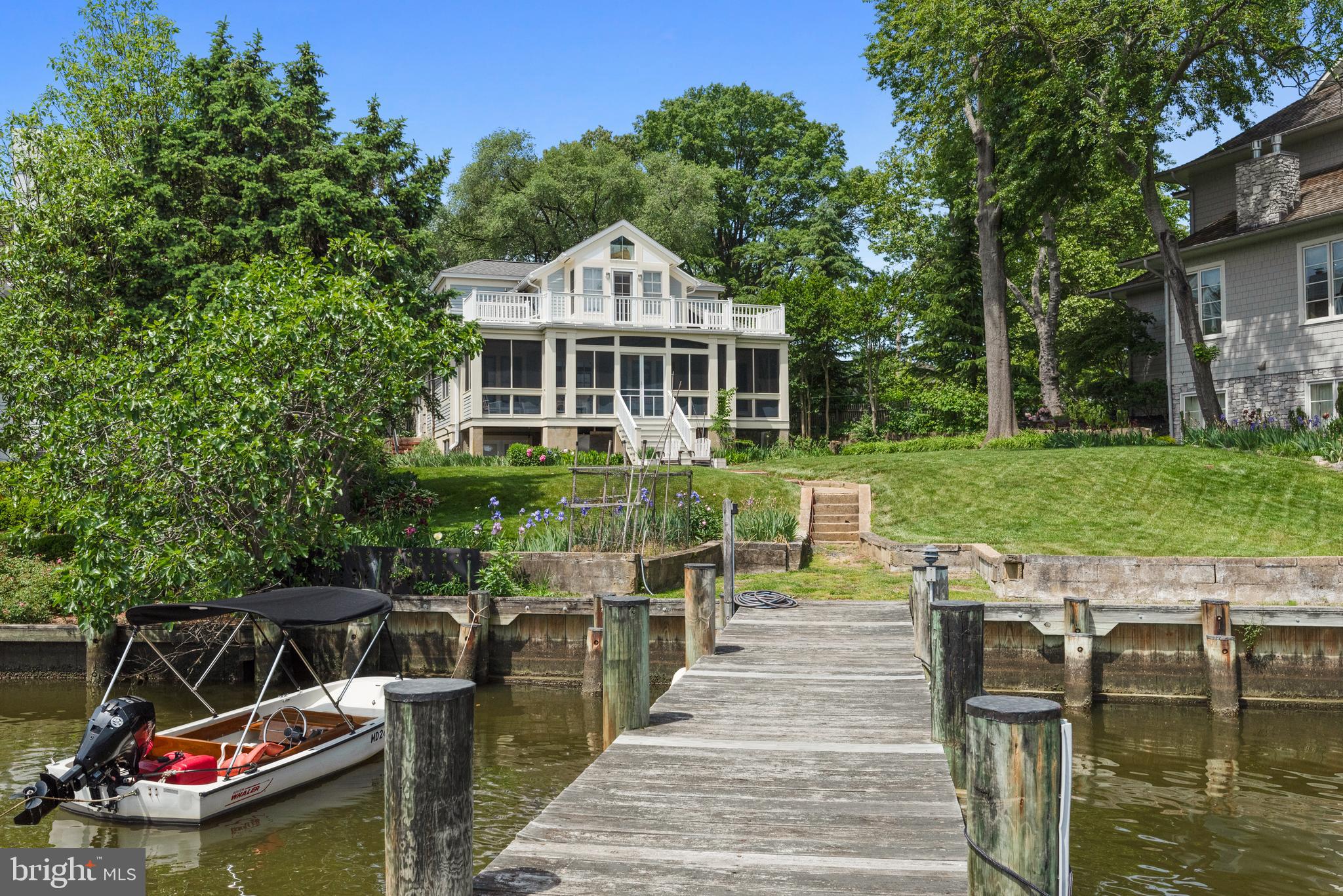 12 Spa View Circle Annapolis, MD 21401 - Photo 13 of 19 View of rear of house from private dock
