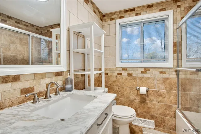 $1,850 | 106 Patsy Lane, Cheektowaga, NY 14043