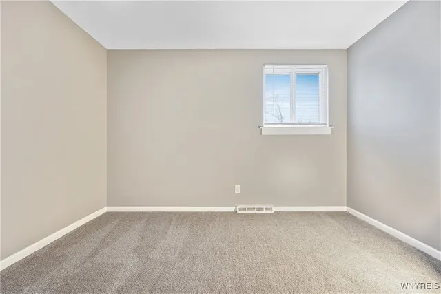 $1,850 | 106 Patsy Lane, Cheektowaga, NY 14043