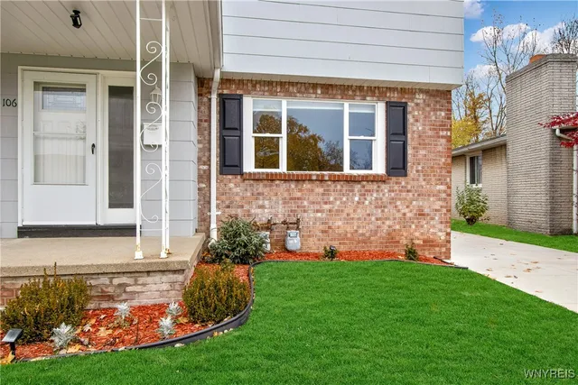 $1,850 | 106 Patsy Lane, Cheektowaga, NY 14043