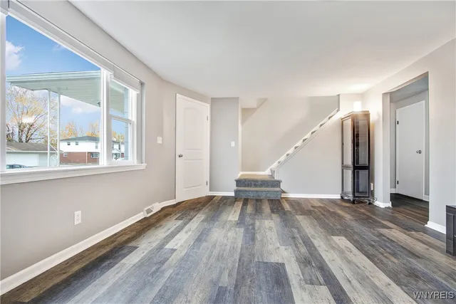 $1,850 | 106 Patsy Lane, Cheektowaga, NY 14043