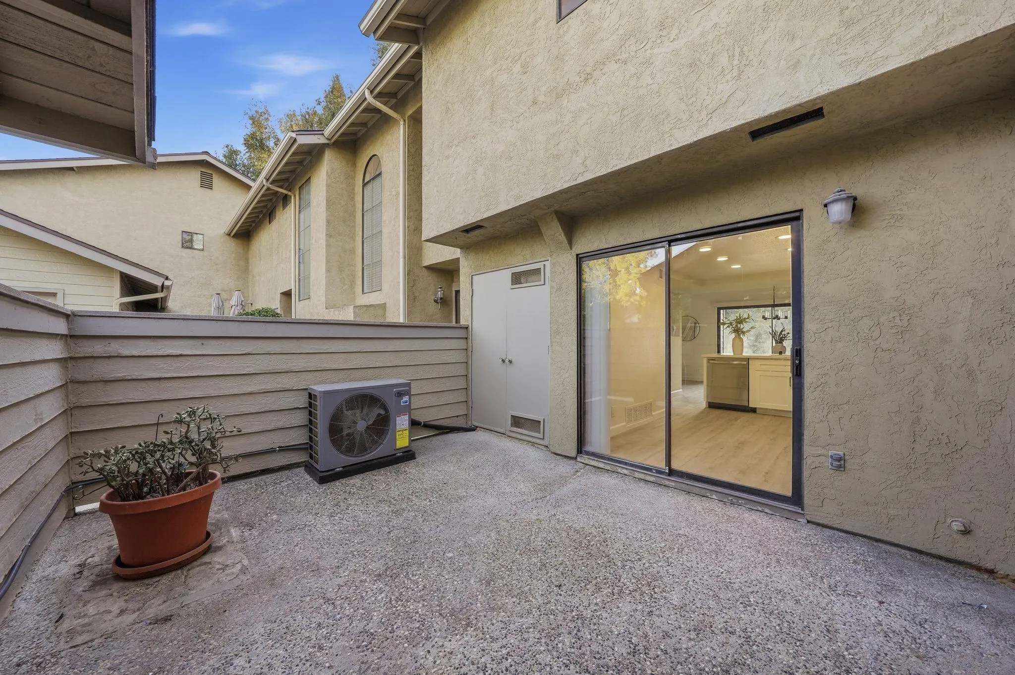 10450 Ridgewater Lane San Diego, CA 92131 - Photo 35 of 47 a view of a patio with chair and tables