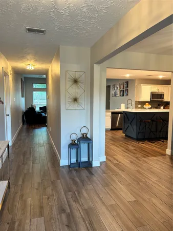 $2,100 | 11102 Sage Linda Lane, Houston, TX 77089