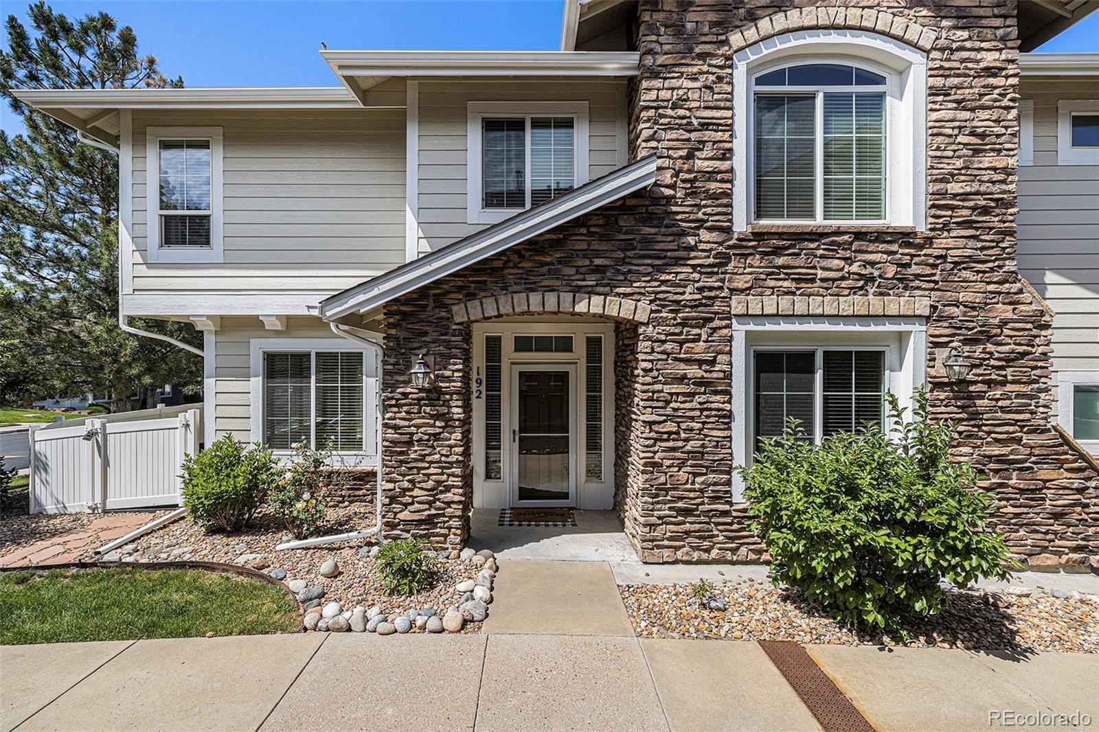 192 Whitehaven Circle Highlands Ranch, CO 80129 - Photo 2 of 30 Gallery Image 2