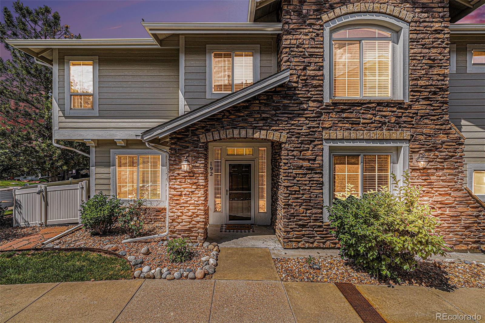 192 Whitehaven Circle Highlands Ranch, CO 80129 - Photo 3 of 30 Gallery Image 3