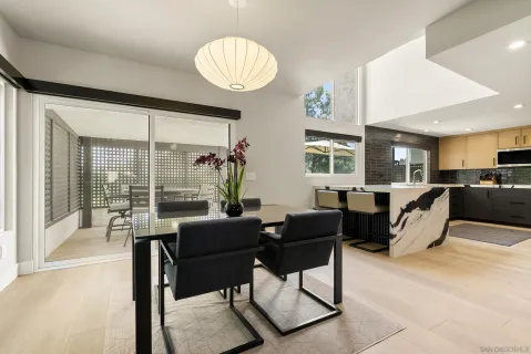 $1,895,000 | 622 Camino Santa Barbara, Solana Beach, CA 92075