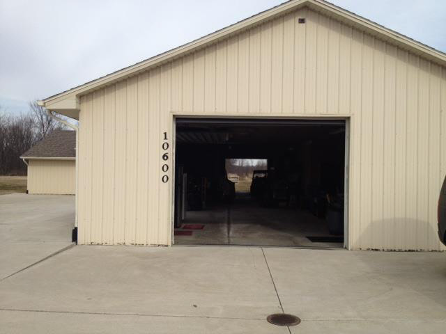 10600 Steffas Road Maybee, MI 48159 - Photo 4 of 4 20396782-3.JPG
