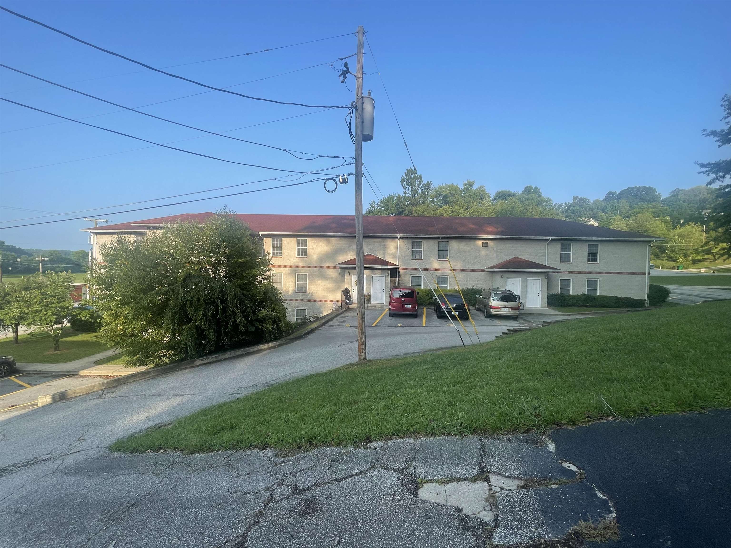 8208-8218 Meade Springer Road Ashland, KY 41102 - Photo 4 of 9