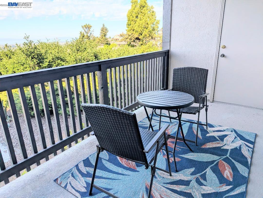 19100 Crest Avenue, Unit 23 Castro Valley, CA 94546 - Photo 13 of 35