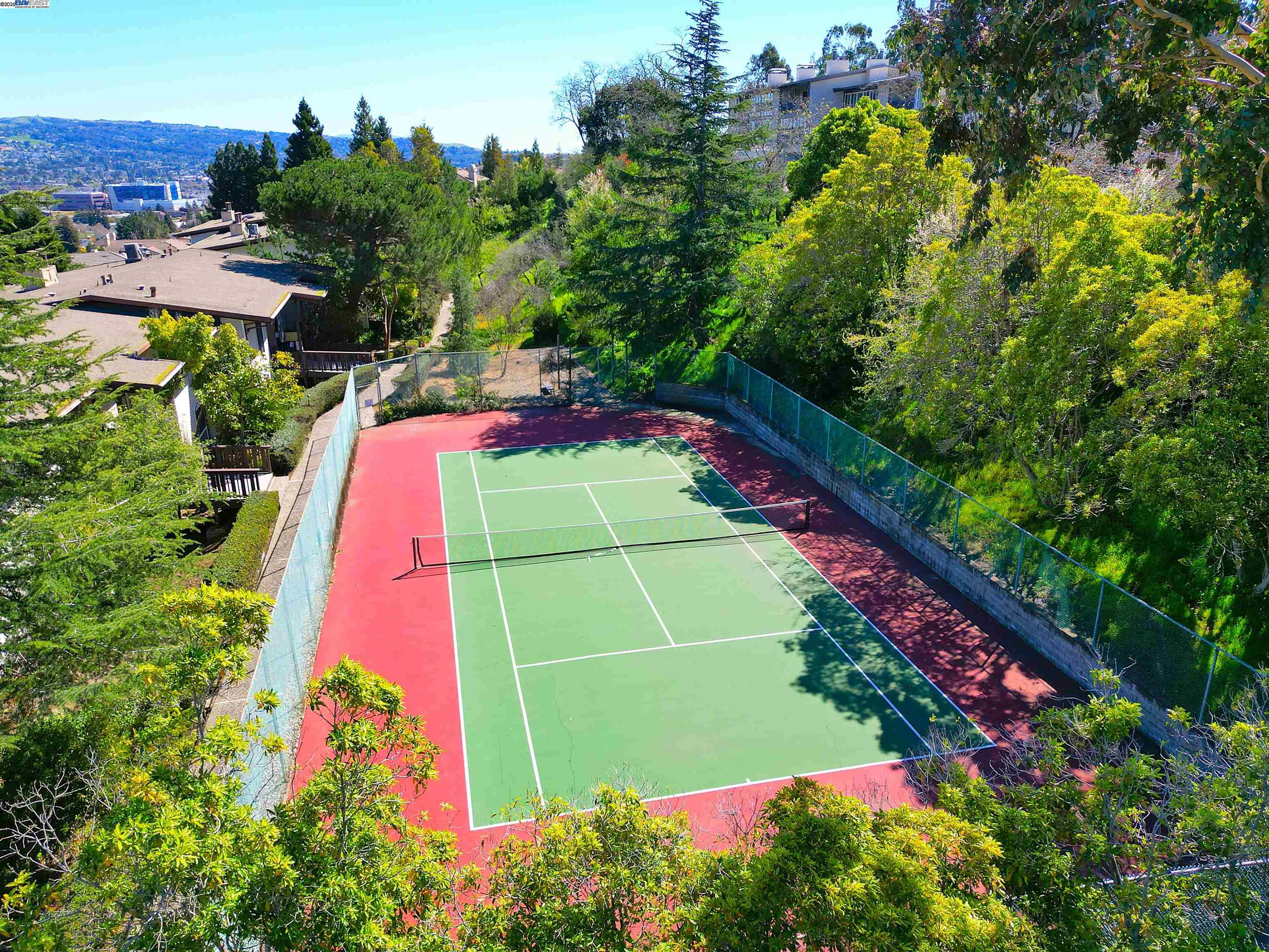 19100 Crest Avenue, Unit 23 Castro Valley, CA 94546 - Photo 33 of 35