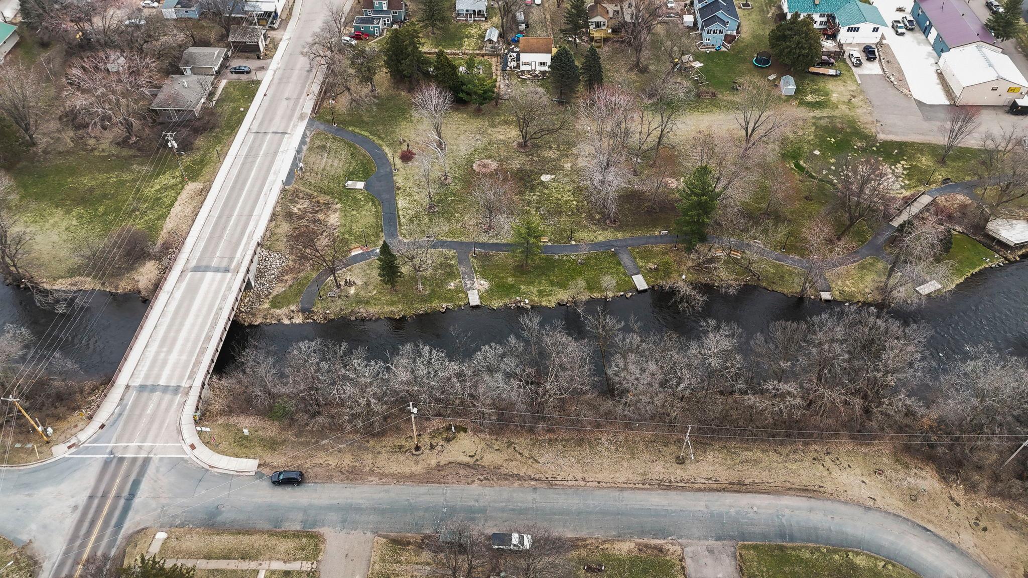 406 Bridge Avenue Star Prairie, WI 54026 - Photo 25 of 25 Gallery Image 25
