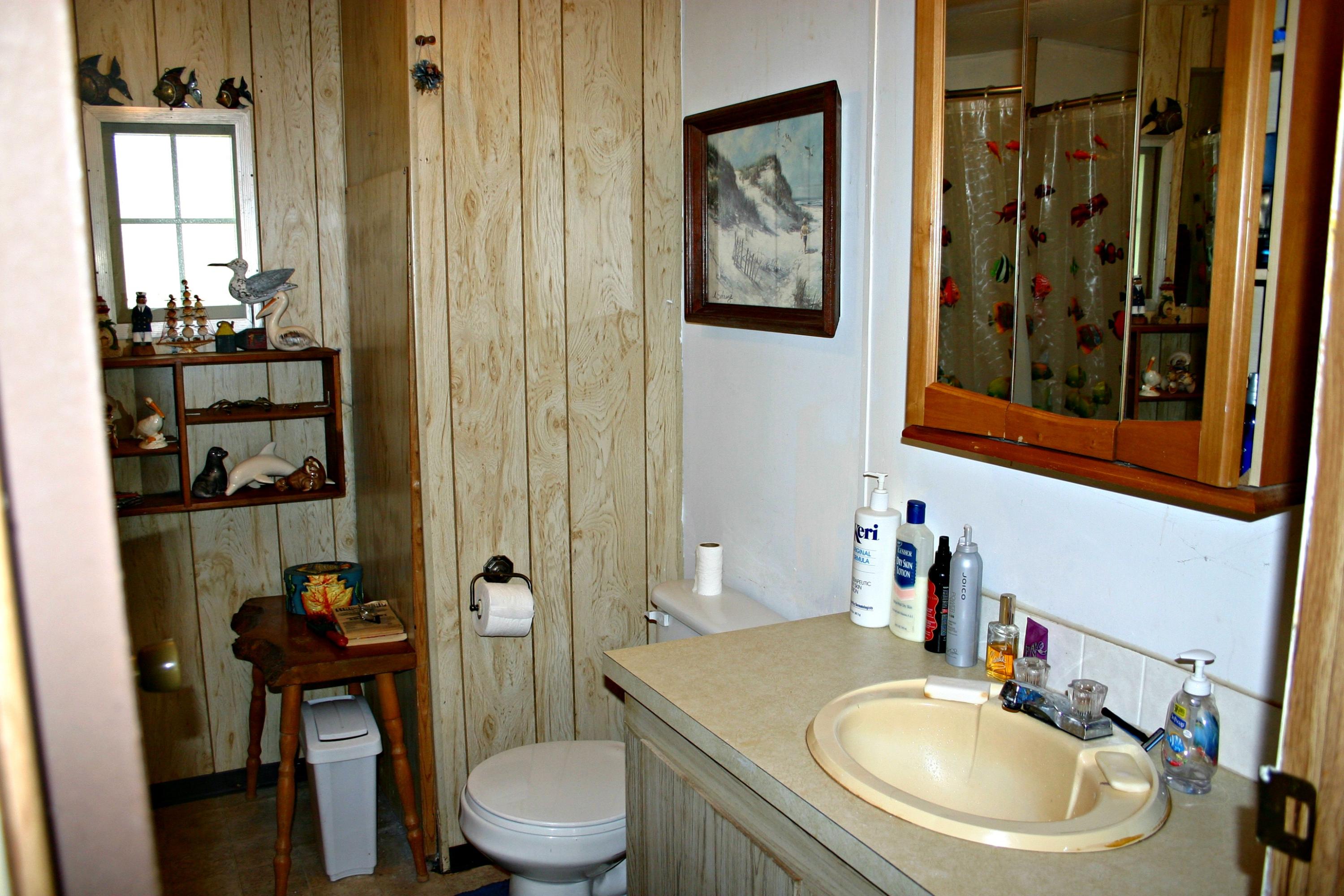 2030 Old Netarts Road West Tillamook, OR 97141 - Photo 30 of 49 Master Bath