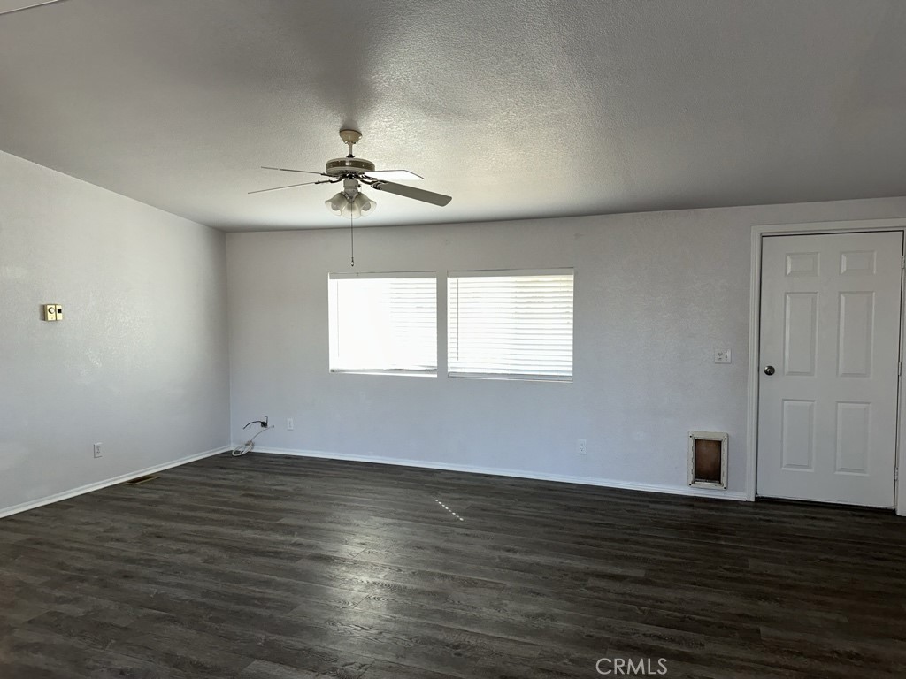 9274 Terrace View Road Phelan, CA 92371 - Photo 16 of 26