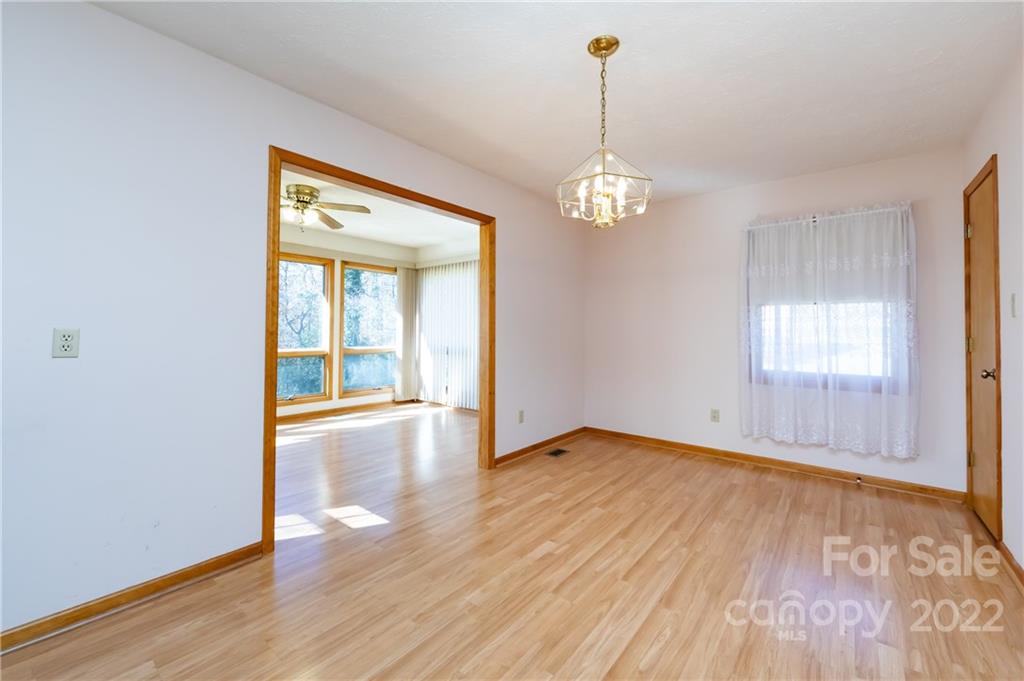 1729 Wesley Road Morganton, NC 28655 - Photo 11 of 28 Gallery Image 11