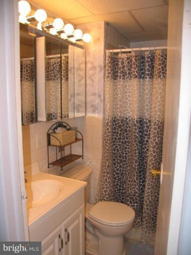 4103 Conger Street Silver Spring, MD 20906 - Photo 13 of 14 Bathroom