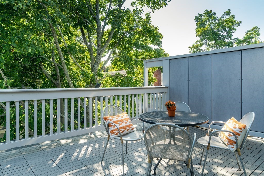 4 Ellery Square Cambridge, MA 02138 - Photo 15 of 23 a outdoor view with a seating space
