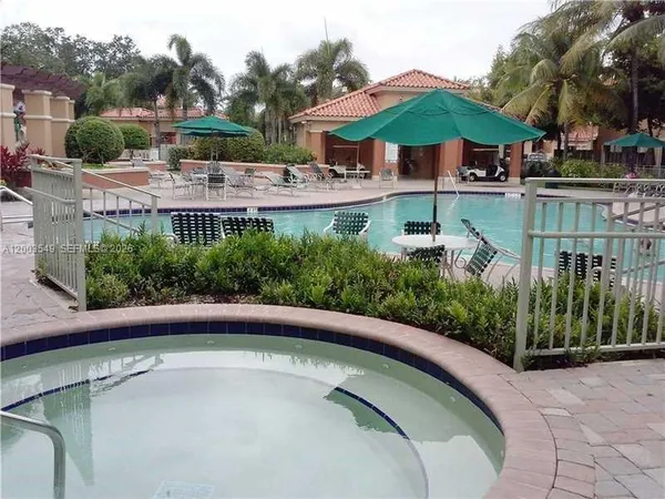 $2,700 | 2307 Anchor Court, Unit 4006, Dania Beach, FL 33312
