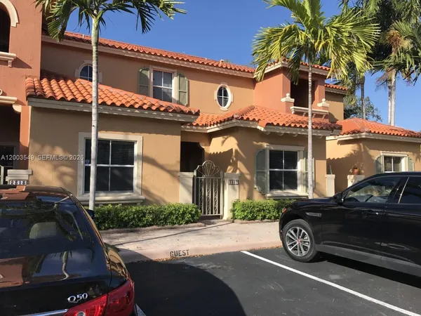 $2,700 | 2307 Anchor Court, Unit 4006, Dania Beach, FL 33312