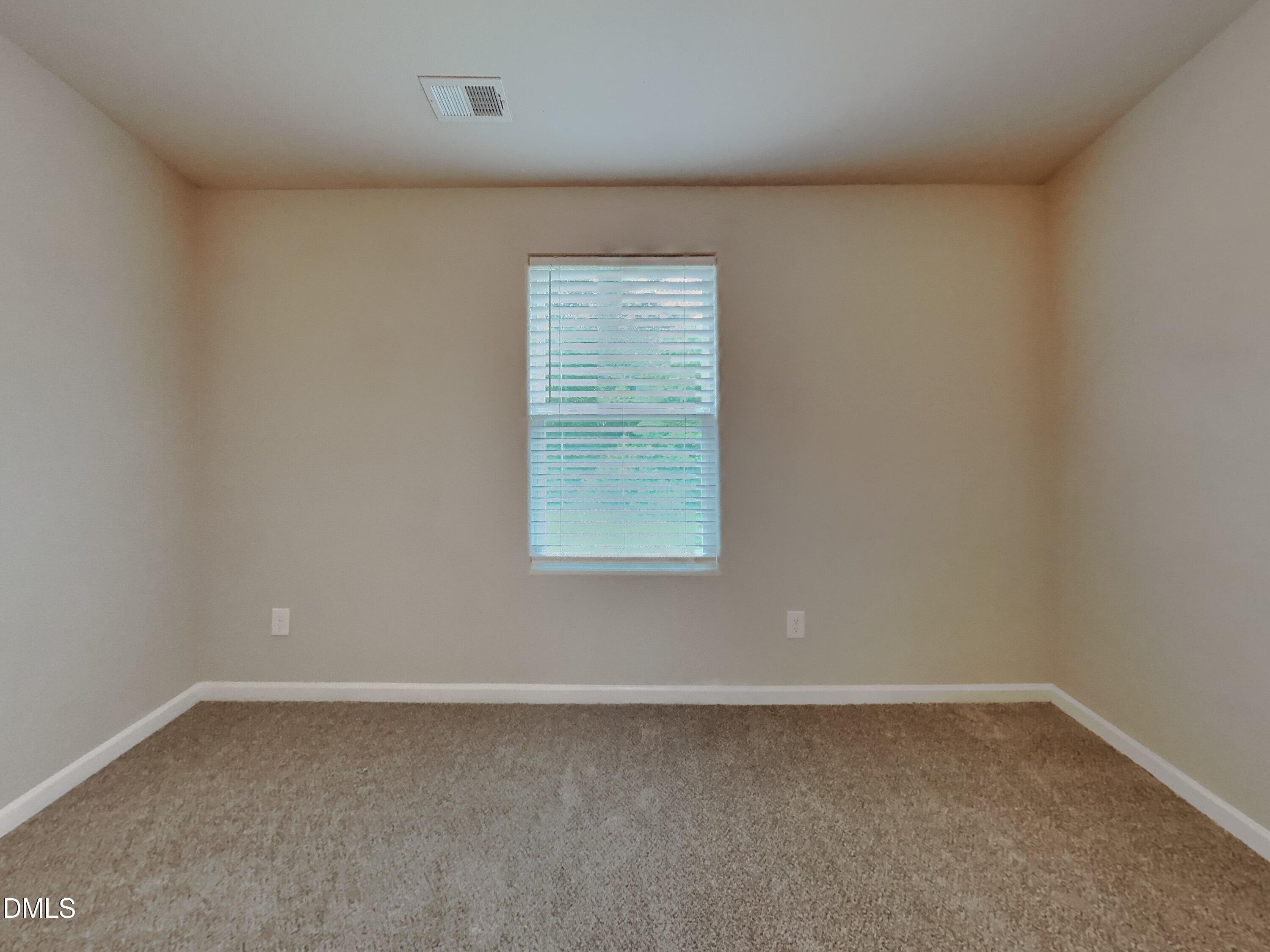201 Rustling Way Zebulon, NC 27597 - Photo 5 of 18 4_Image_QFnsQ3Nw96
