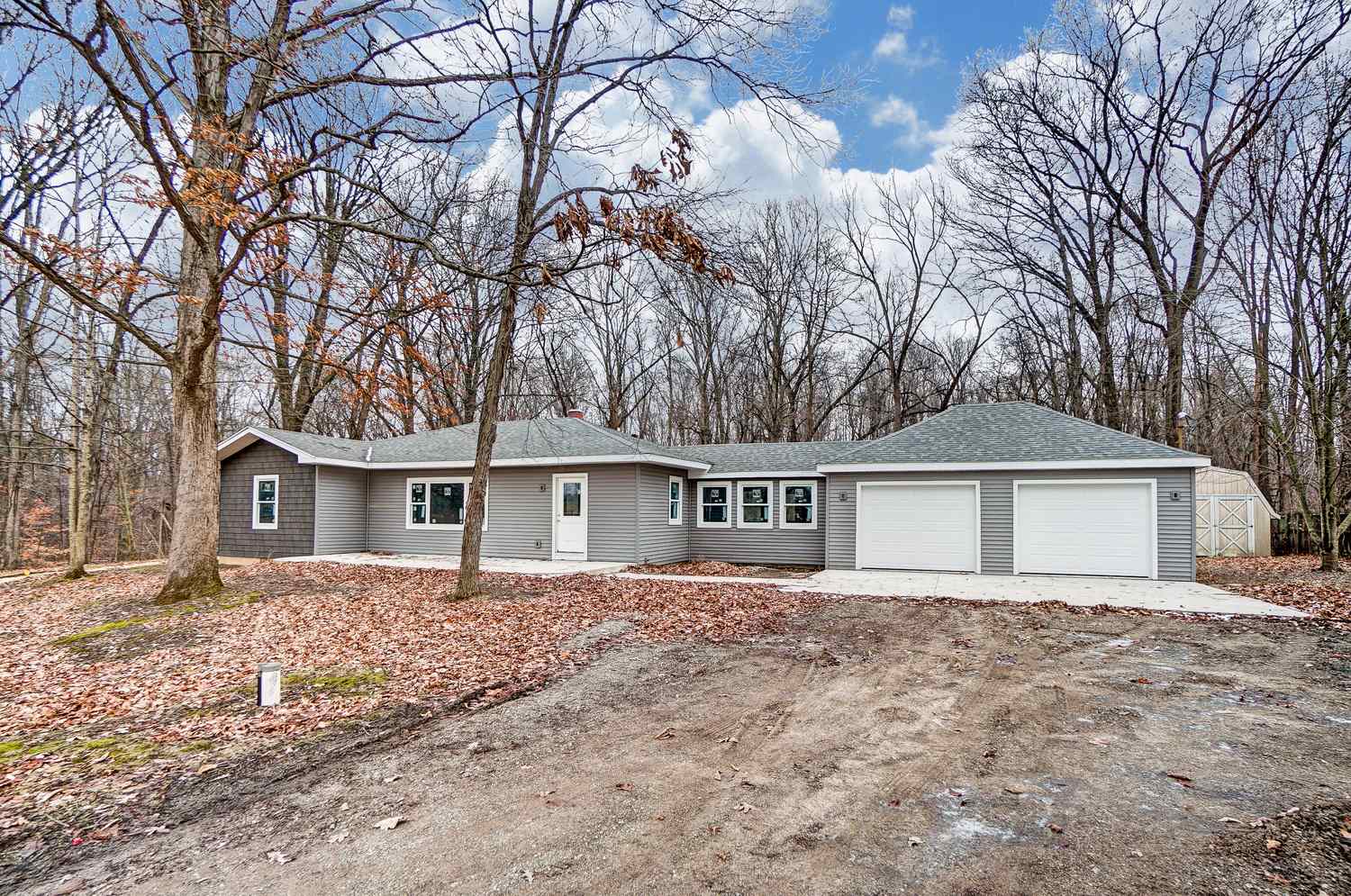10407 Garman Road Leo, IN 46765 - Photo 3 of 26