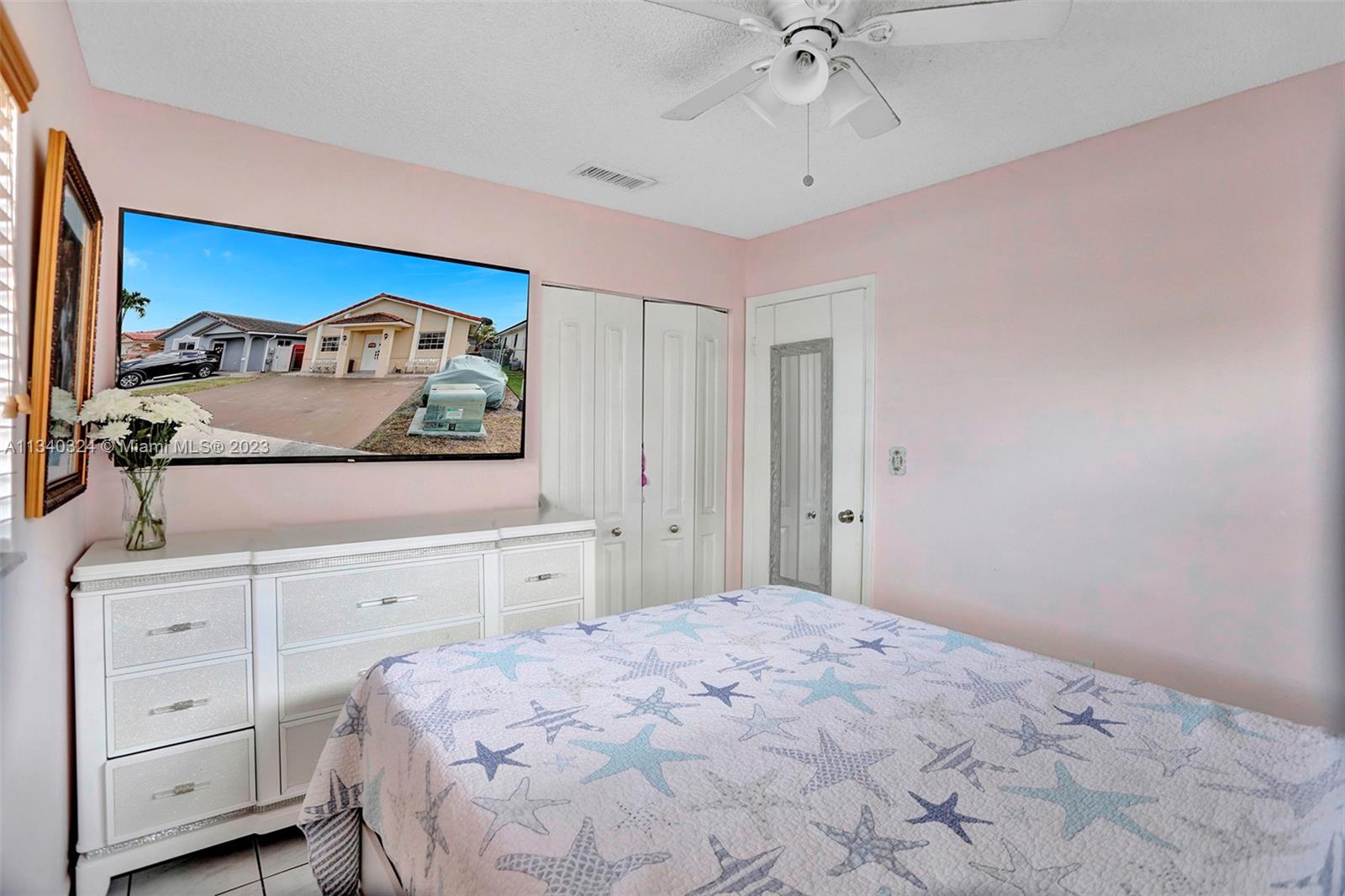 2574 West 71st Place Hialeah, FL 33016 - Photo 44 of 48