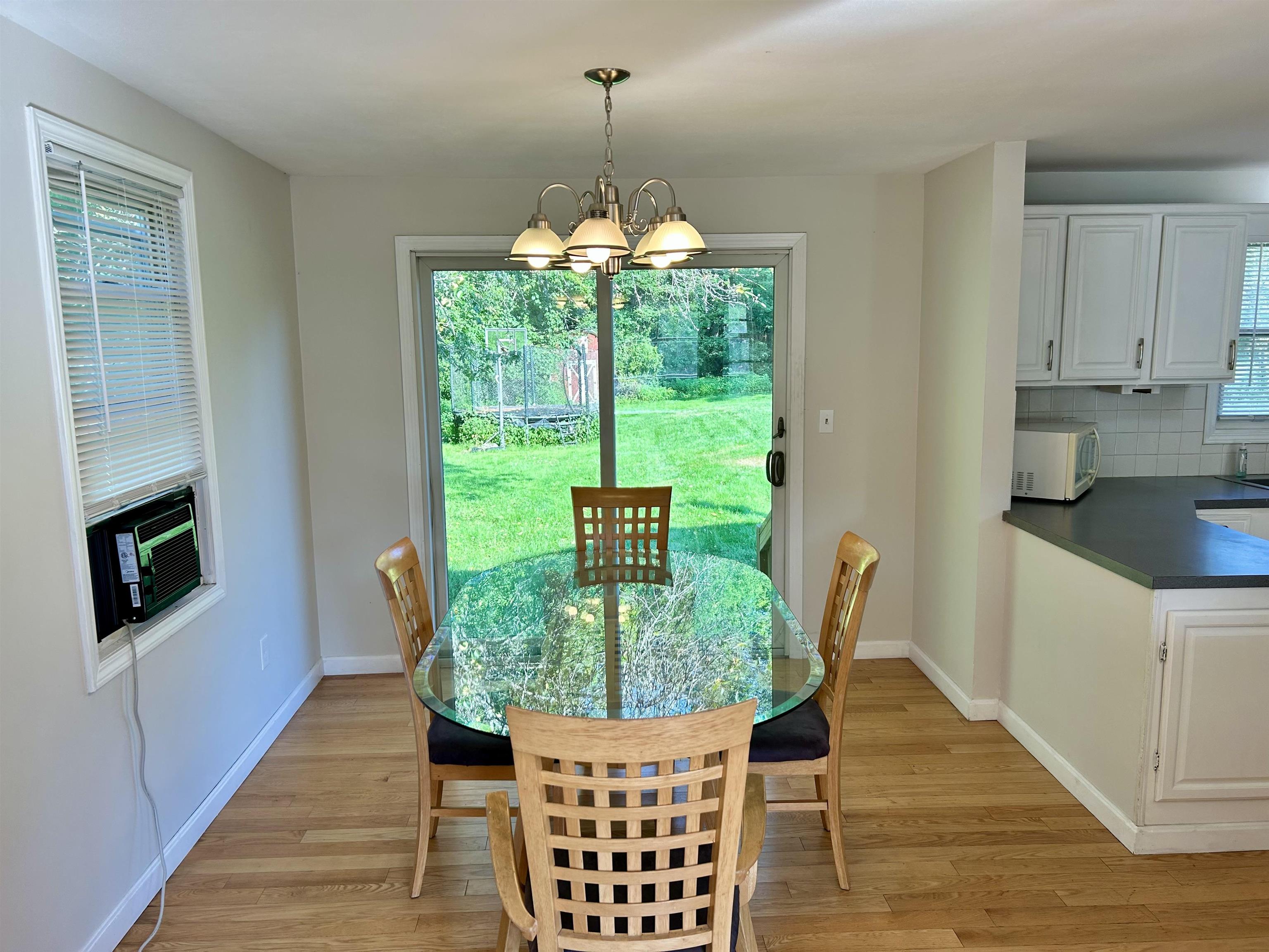 12 Pingree Hill Road Derry, NH 03038 - Photo 5 of 39