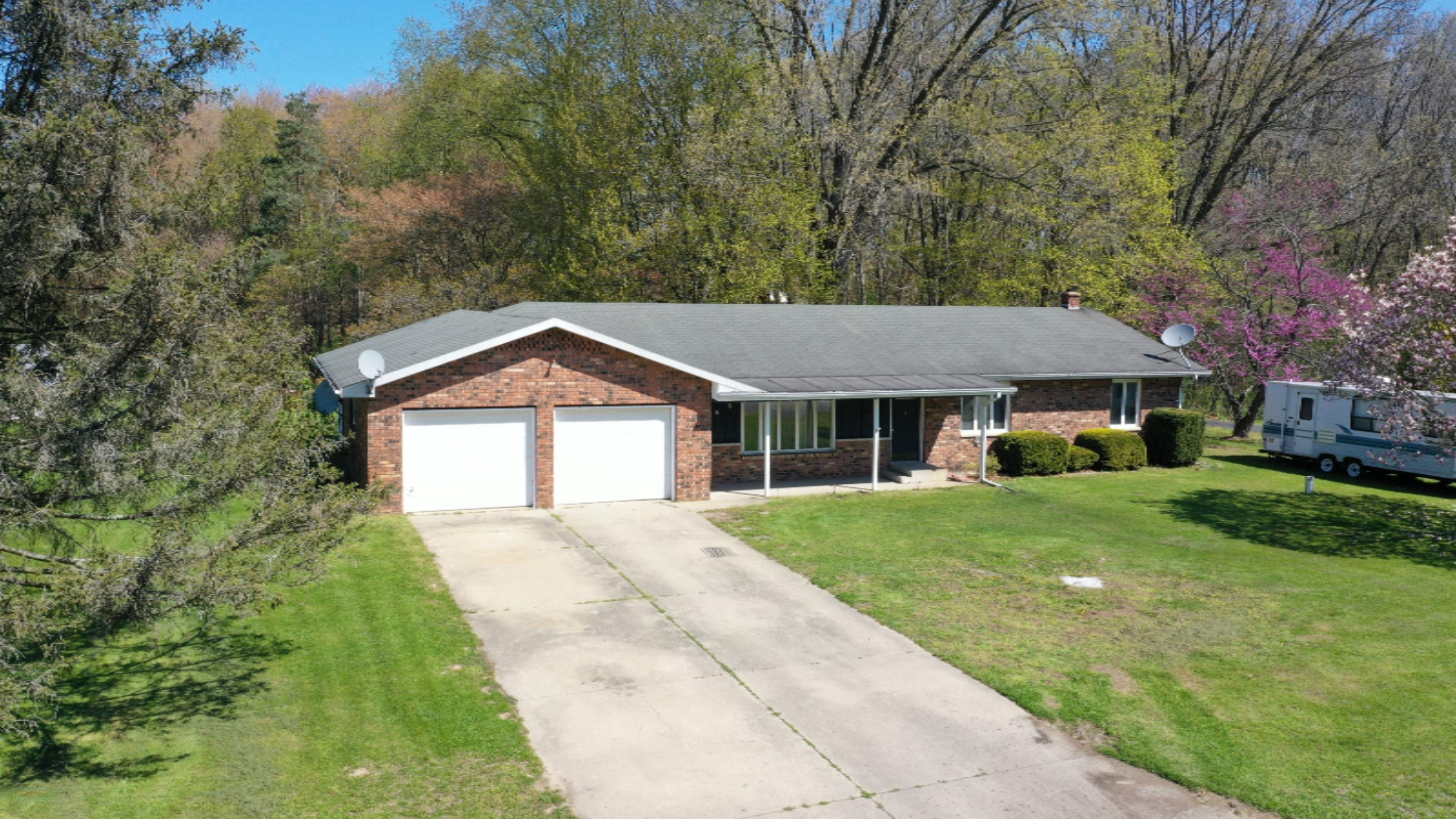 6305 Scherr Road Berrien Springs, MI 49103 - Photo 1 of 77 DJI_0948