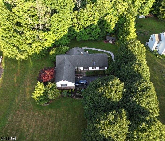 40 Dyer Road Wantage, NJ 07461 - Photo 4 of 41
