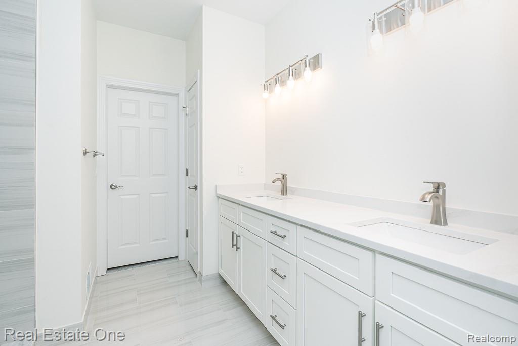 225 East Predmore Road Oakland, MI 48363 - Photo 40 of 64 Gallery Image 40