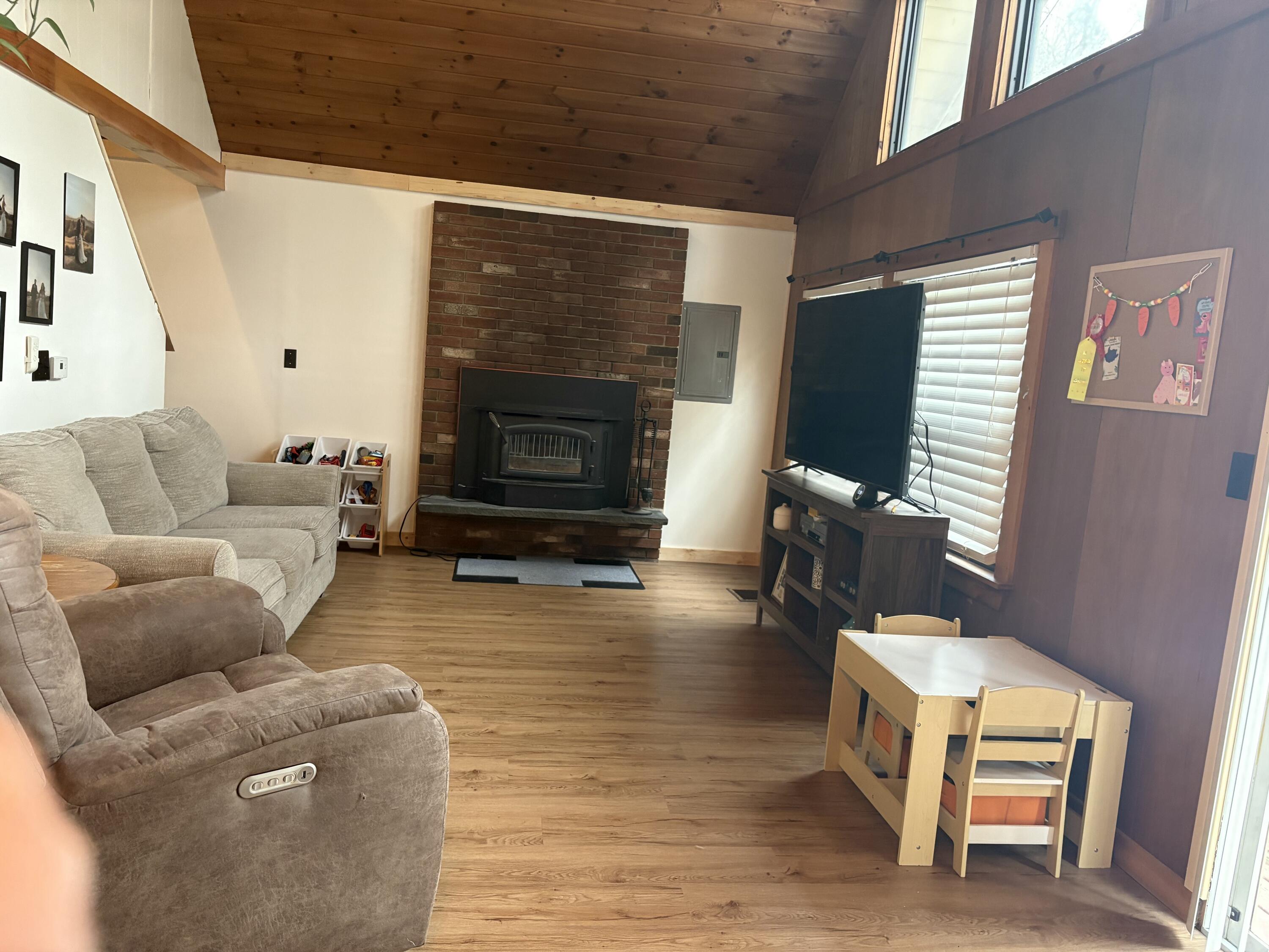 175 Deer Crossing Road Limerick, ME 04048 - Photo 21 of 35 20260311_193903746_iOS