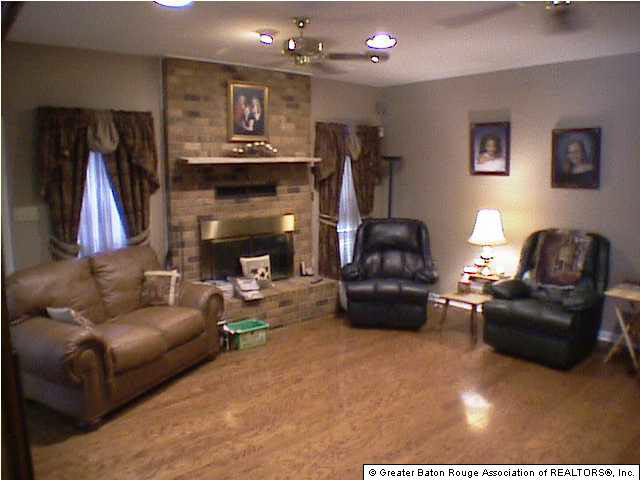 35216 Perkins Road Denham Springs, LA 70706 - Photo 3 of 12