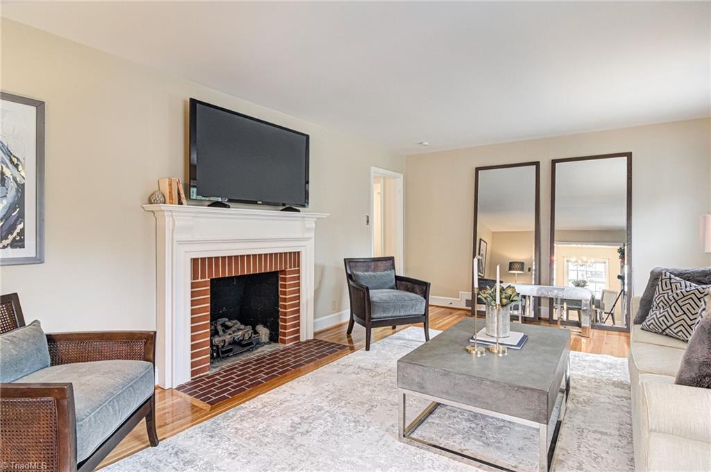 1612 Reynolda Road Winston-Salem, NC 27104 - Photo 5 of 24 Gallery Image 5