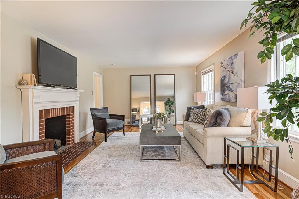 1612 Reynolda Road Winston-Salem, NC 27104 - Photo 7 of 24 Gallery Image 7