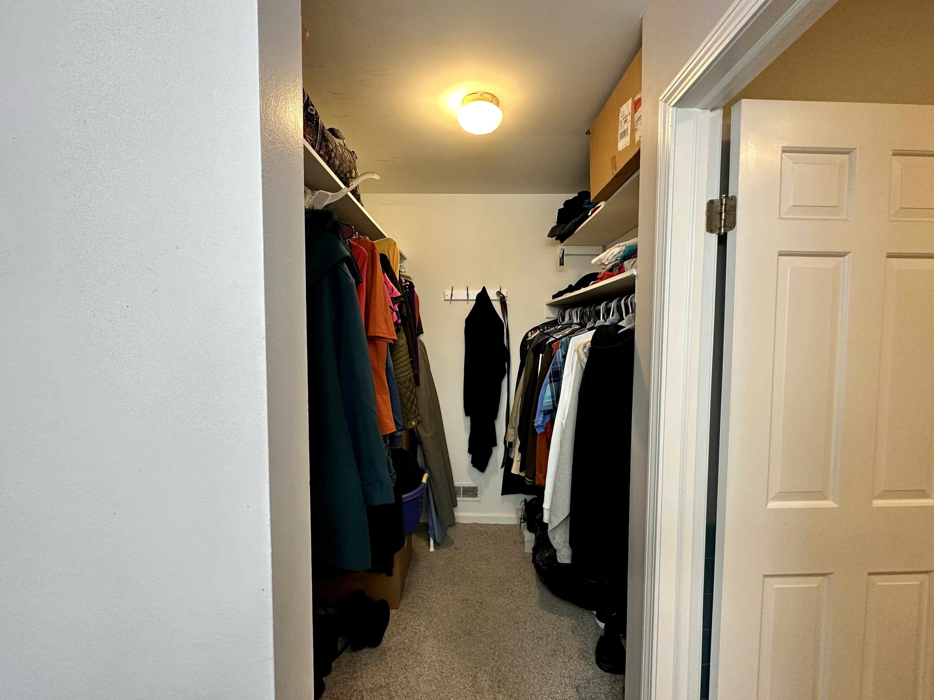 3840 Knollton Road, Unit B Indianapolis, IN 46228 - Photo 17 of 30 Gallery Image 17