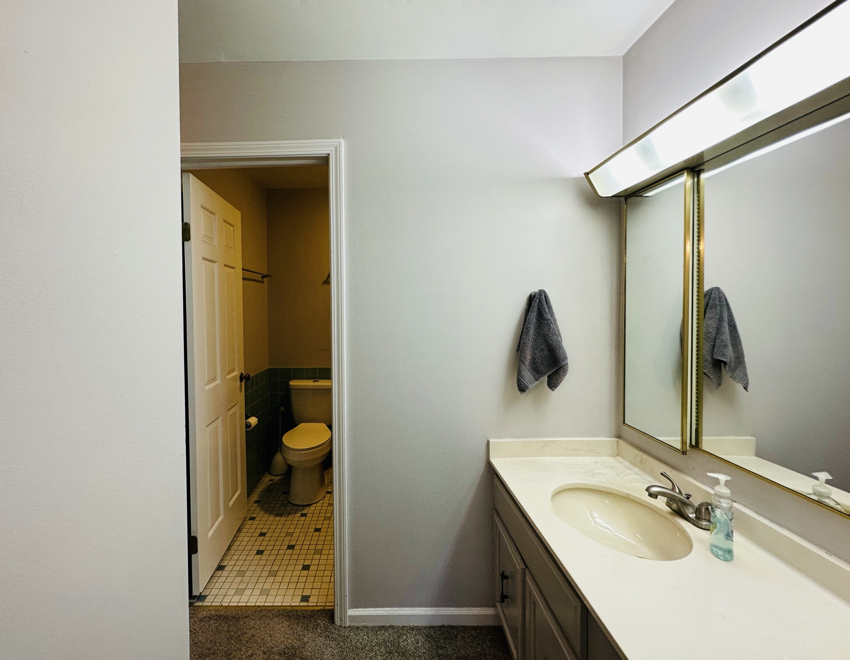 3840 Knollton Road, Unit B Indianapolis, IN 46228 - Photo 18 of 30 Gallery Image 18