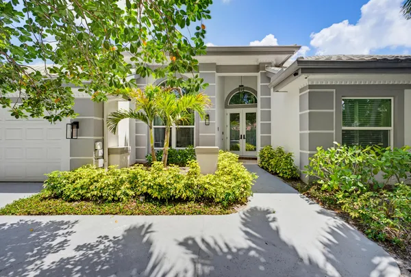 $1,325,000 | 6132 Winding Lake Drive, Jupiter, FL 33458