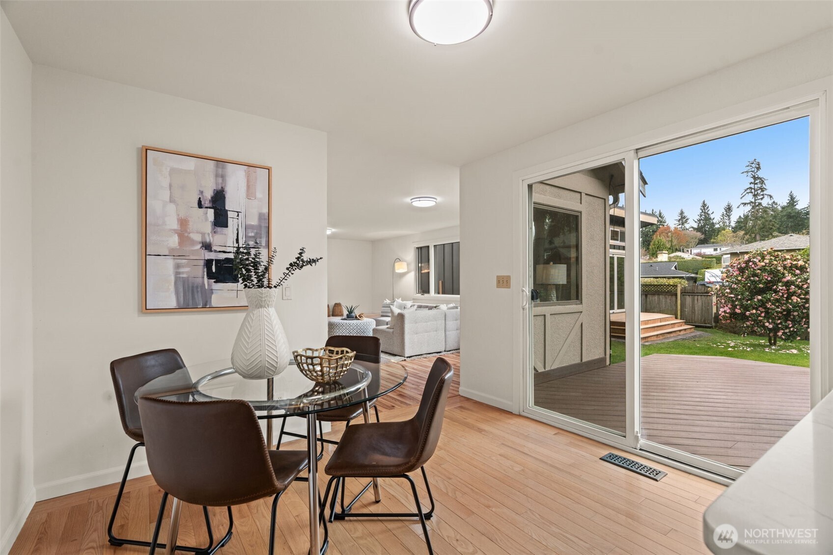 8615 184th Street Southwest Edmonds, WA 98026 - Photo 14 of 37