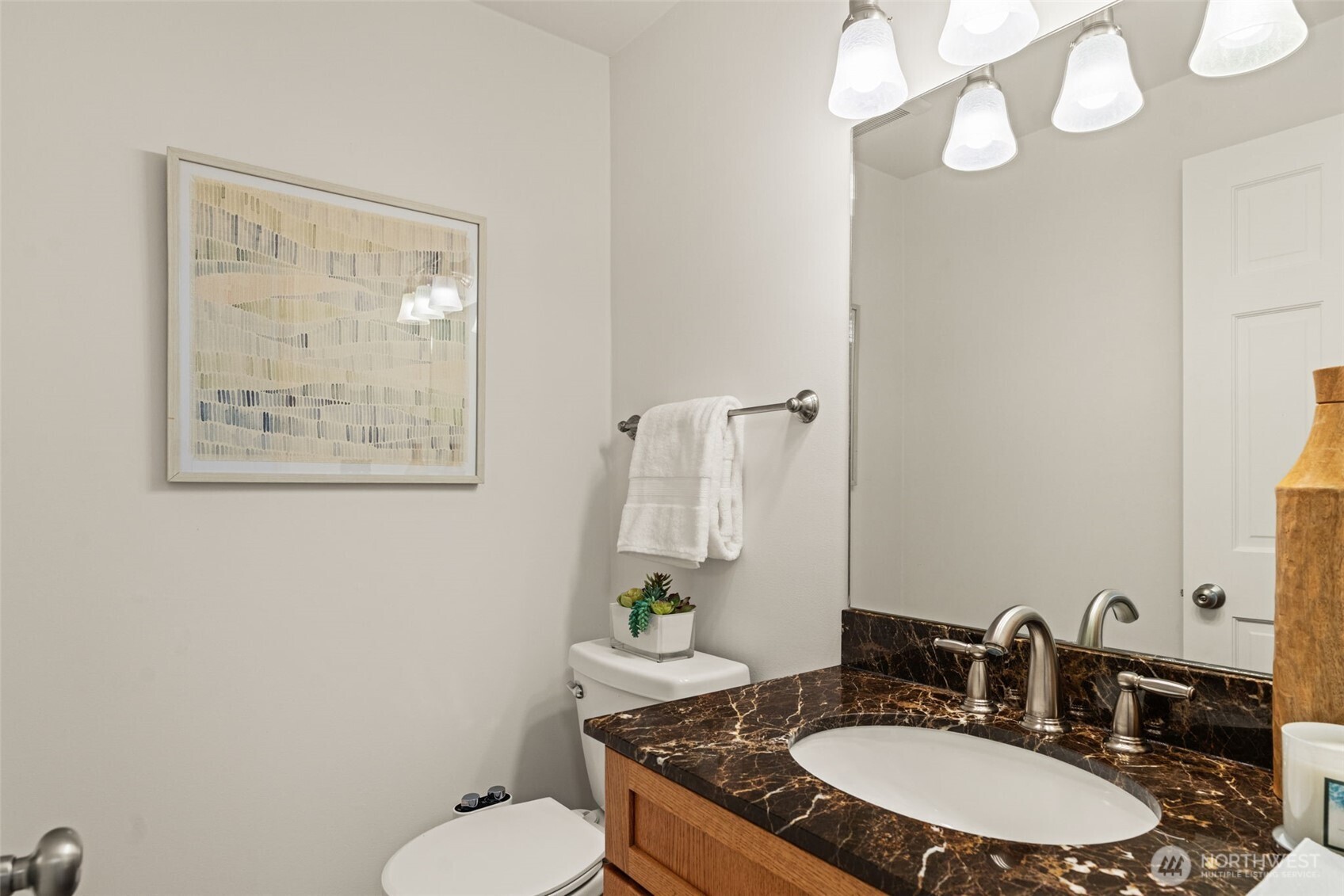 8615 184th Street Southwest Edmonds, WA 98026 - Photo 17 of 37