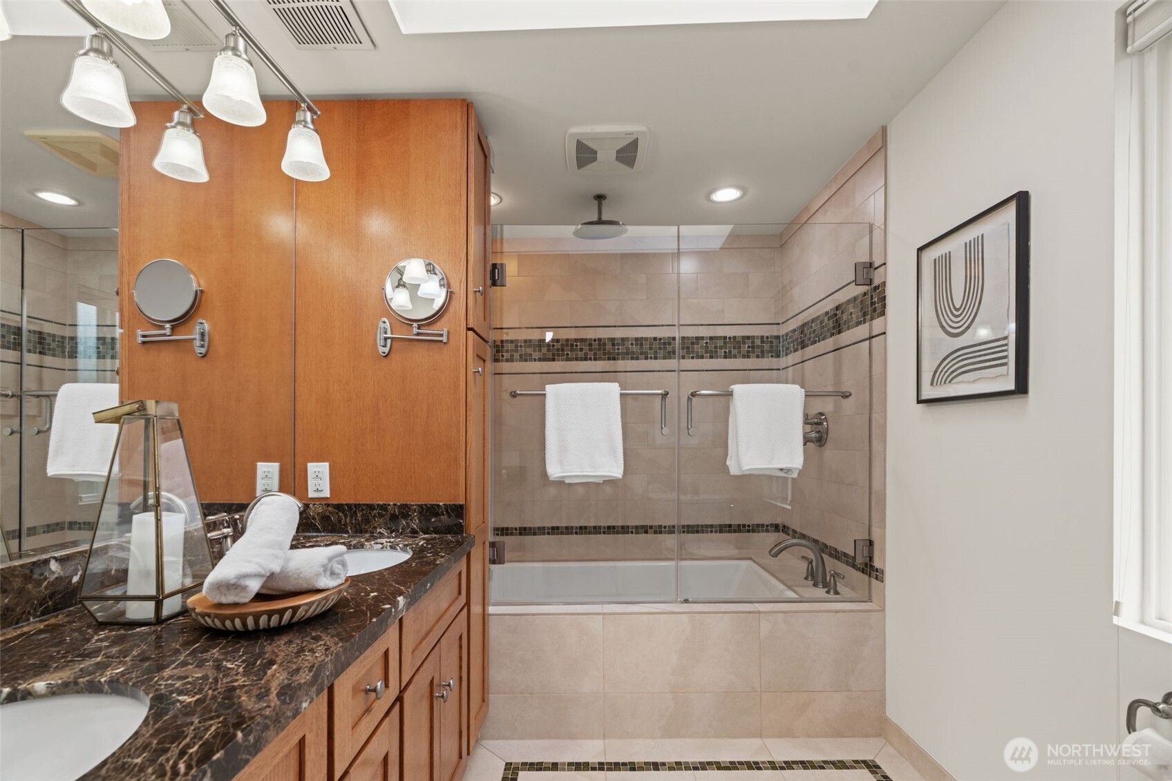 8615 184th Street Southwest Edmonds, WA 98026 - Photo 20 of 37