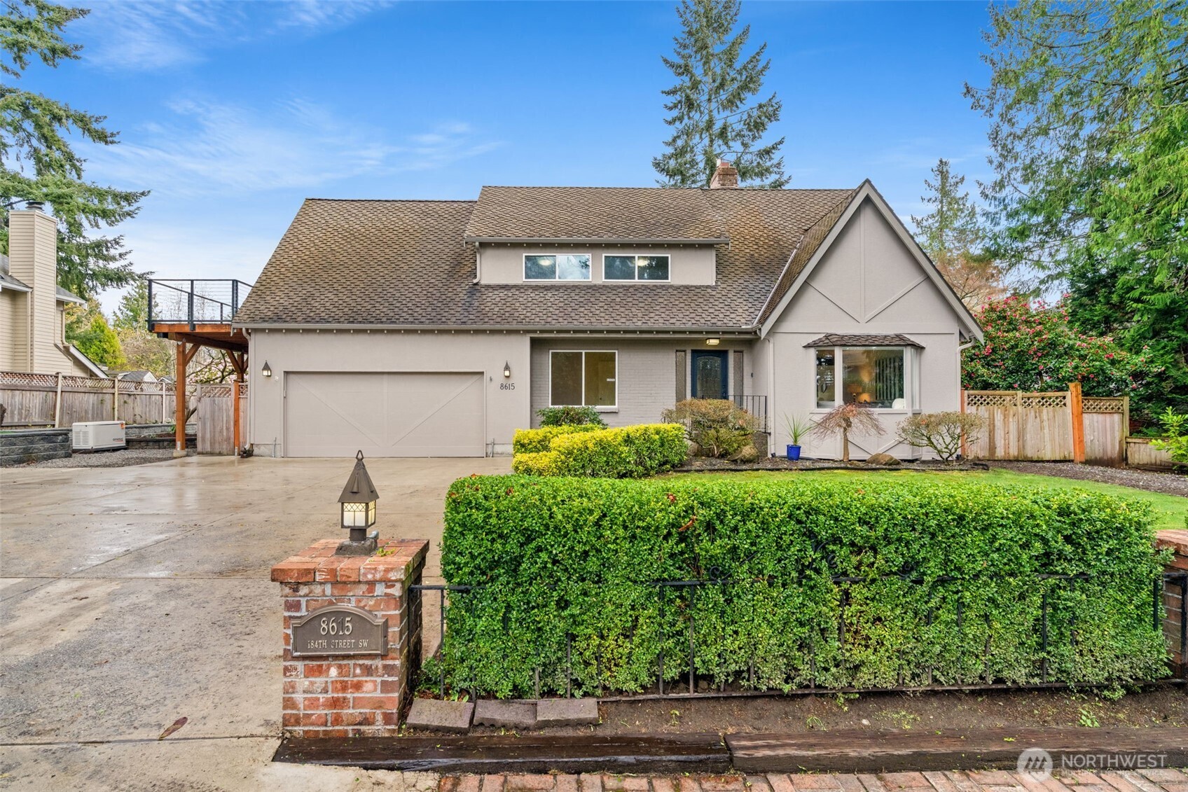 8615 184th Street Southwest Edmonds, WA 98026 - Photo 2 of 37