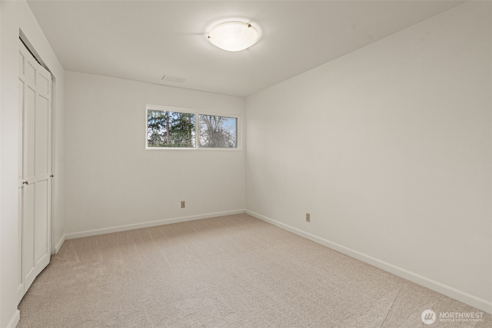 8615 184th Street Southwest Edmonds, WA 98026 - Photo 28 of 37